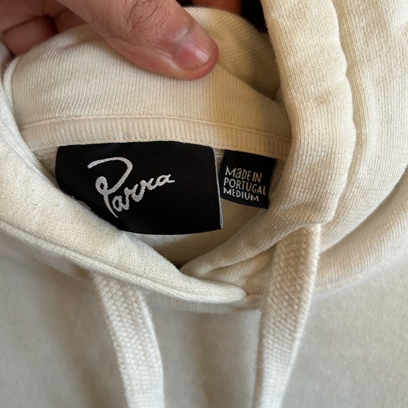 Parra hoodie in off white with fun artwork on back - Picture 4 of 4